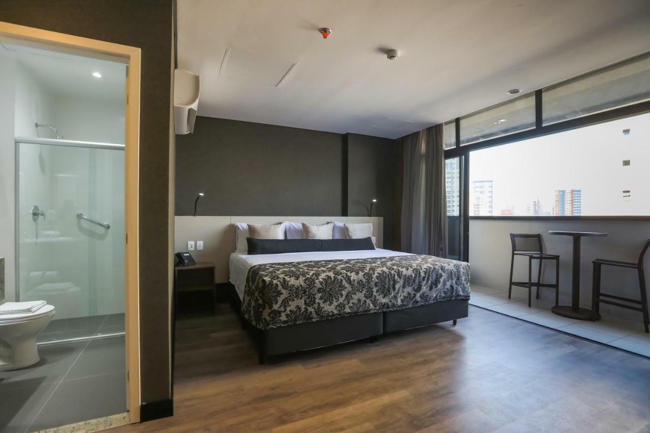Ramada Hotel & Suites Озаску Экстерьер фото
